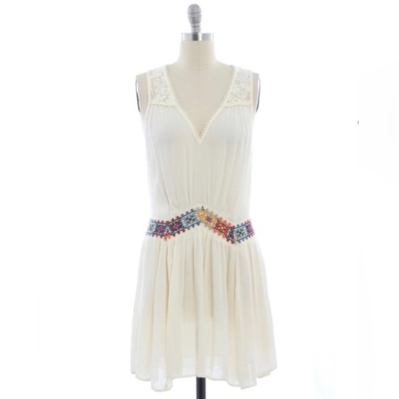 Free People Natural Ethnic Embroidered Waist Mini Dress Tunic - Picture 2 of 9